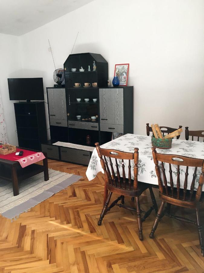 Apartman Suky Sukošan Esterno foto