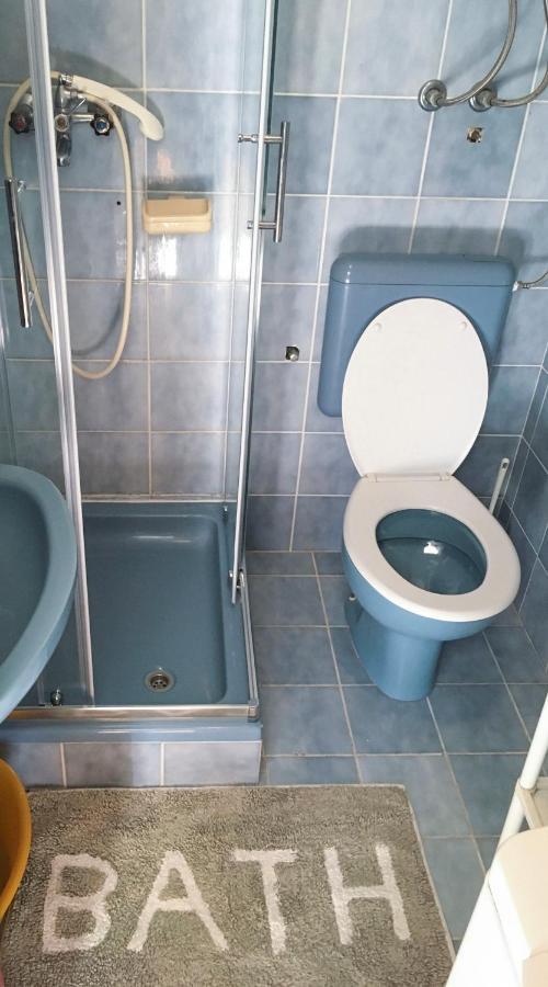 Apartman Suky Sukošan Esterno foto